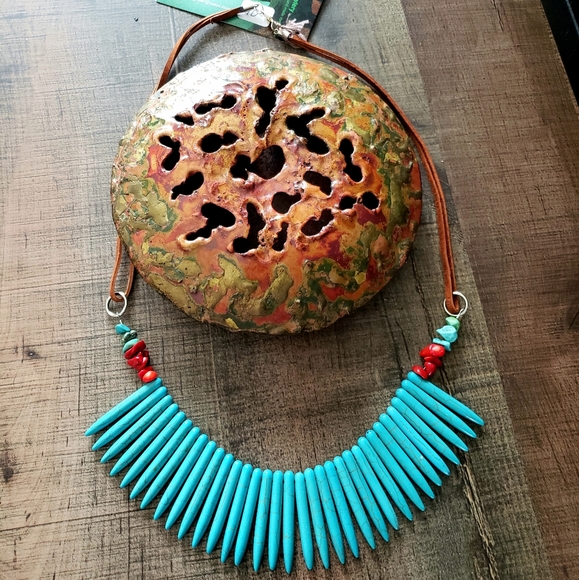 Artisan Howlite and Leather Statement Necklace - Picture 2 of 5